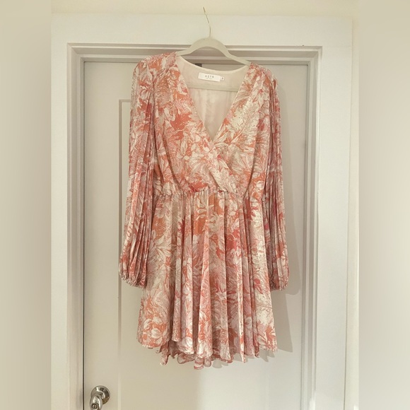 ASTR the Label Raphaela Dress - Picture 4 of 6